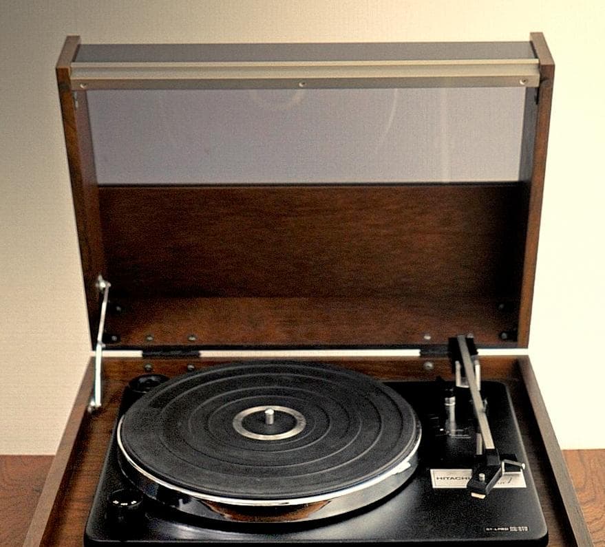 【来る4月計画の福岡分移転の処分価格】HITACHI DPK-310 60Hz