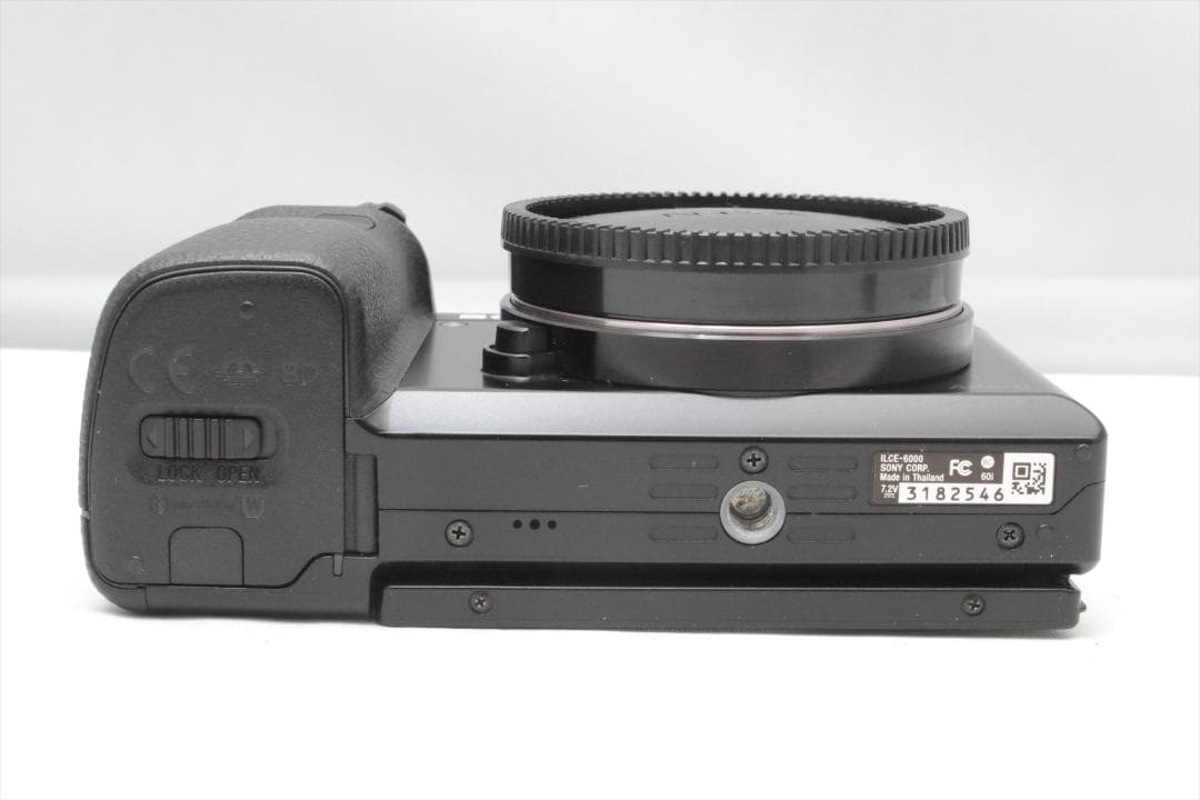 スマホ転送！SONY α6000 ボディ　ソニー　ミラーレスカメラ