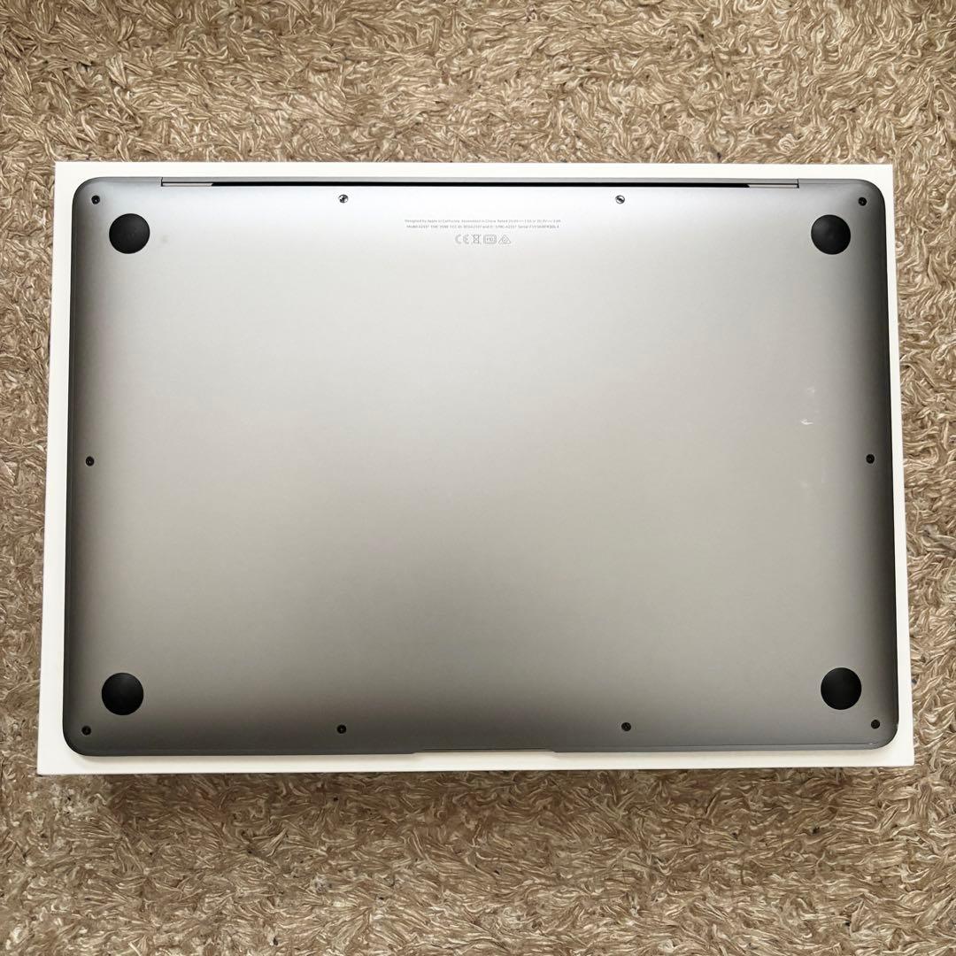 Apple MacBook Air シルバー M1チップ 13インチ