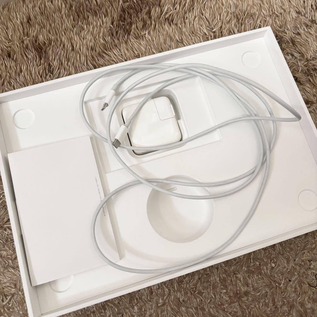 Apple MacBook Air シルバー M1チップ 13インチ