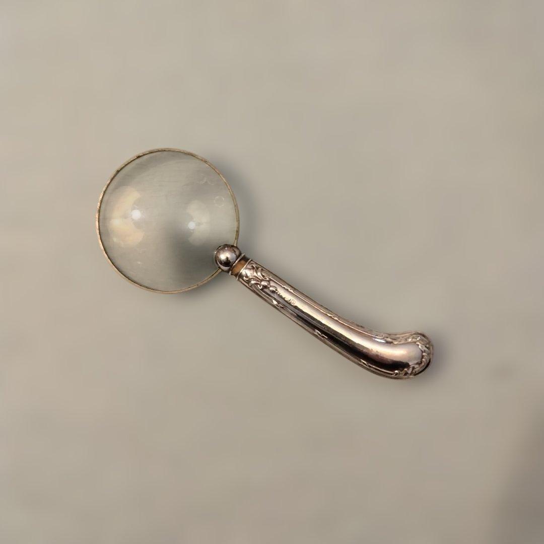 お値下げ　イギリス　純銀ハンドル　ルーペ