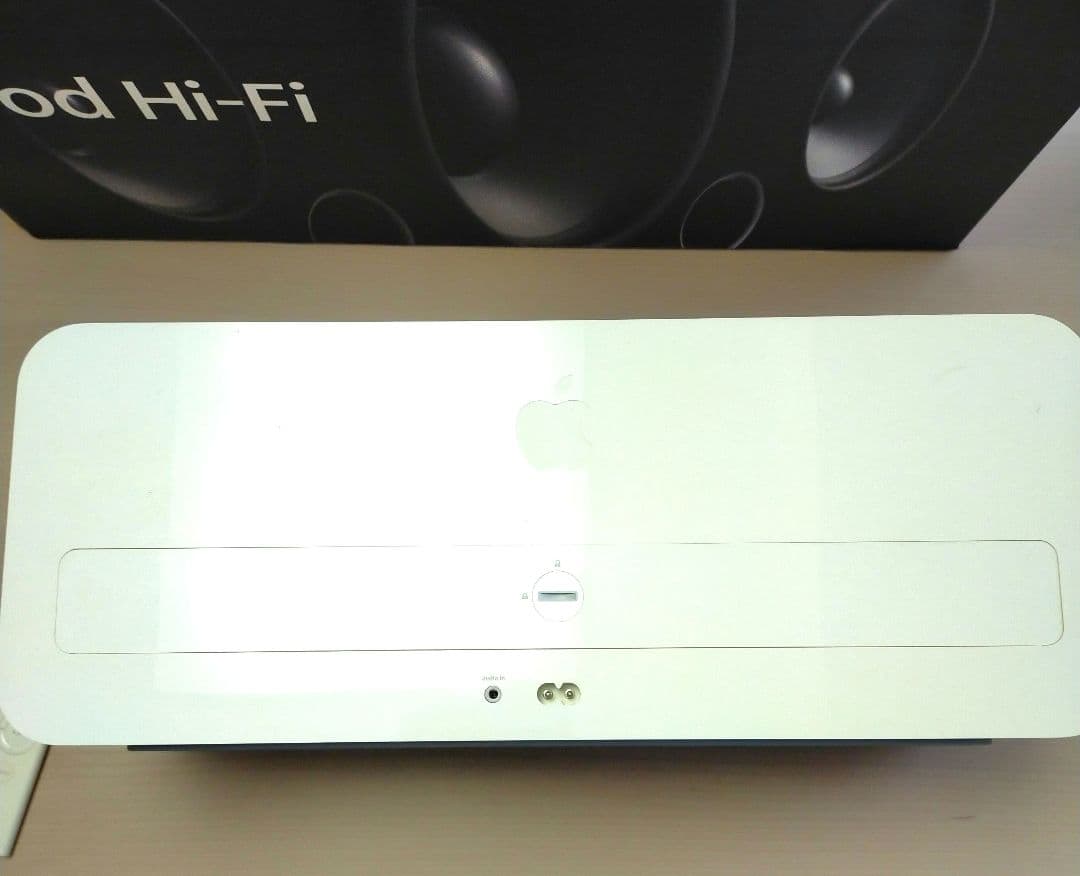 iPod Hi-Fi スピーカー ホワイト/ブラック