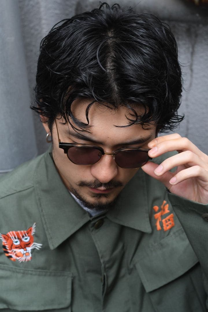 【送料無料】NEW. WILLEM サングラス　BLK　ほぼ新品　自宅試着のみ