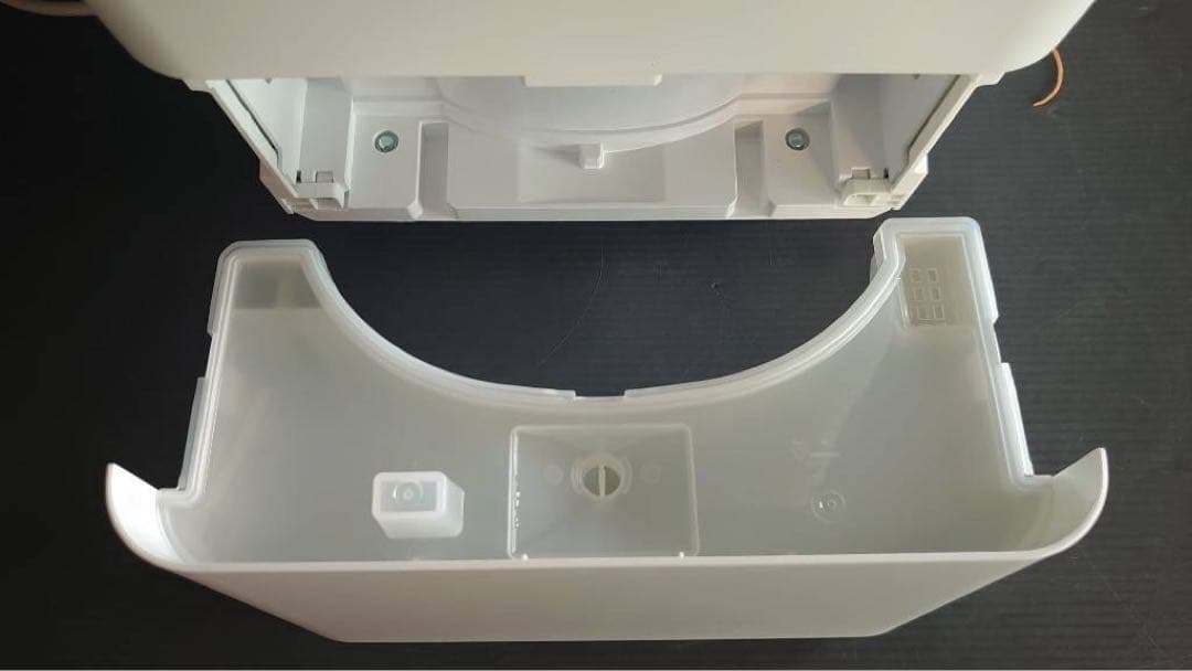 IRIS OHYAMA コンパクトクーラー ICA-0301G （中古品）