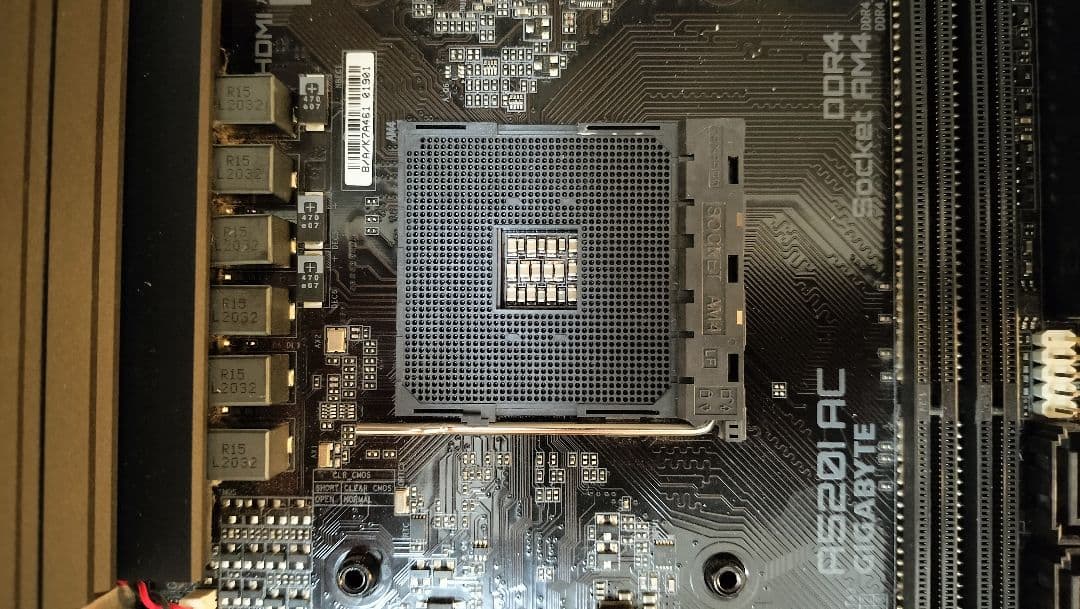 GIGABYTE A520I AC マザーボード mini ITX