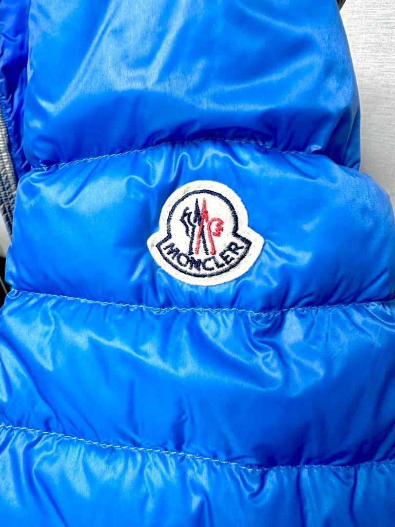 MONCLER ダウンジャケット 青/グレー フード付き