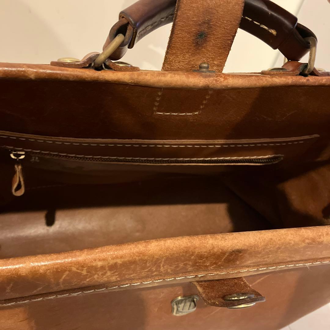 HERZ 本革　ビジネスバッグ