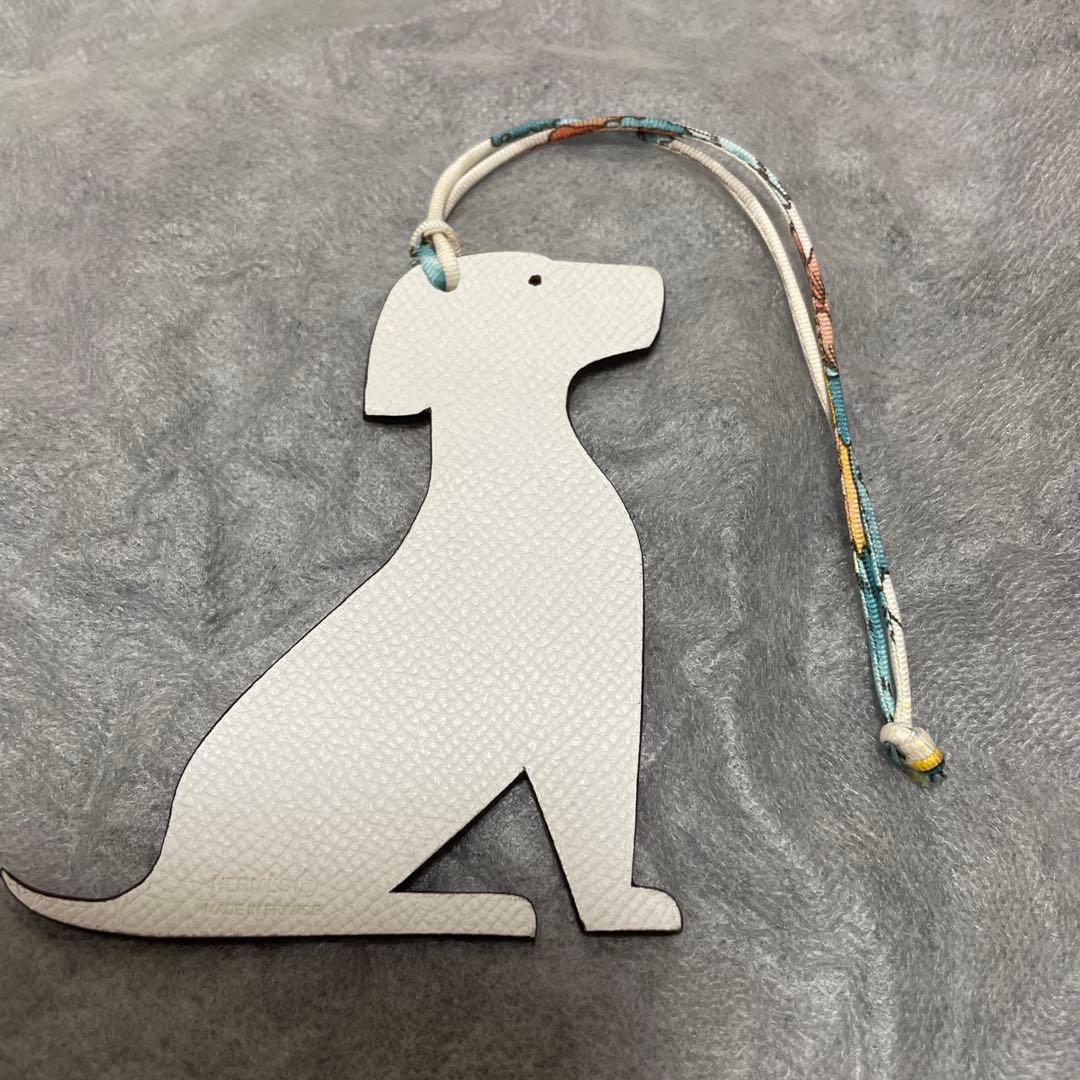 エルメス　プティアッシュチャーム　イヌ