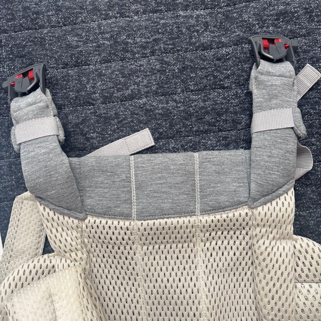 【美品】ベビービョルン ベビーキャリア Harmony 抱っこ紐 クリーム