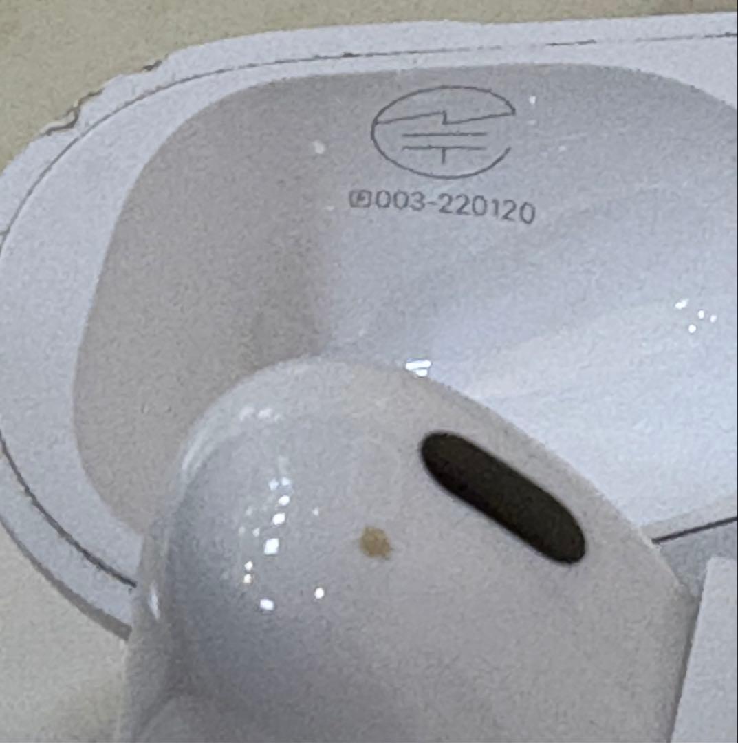 エアーポッツ プロ 第二世代　正規品 イヤホンは新品に交換