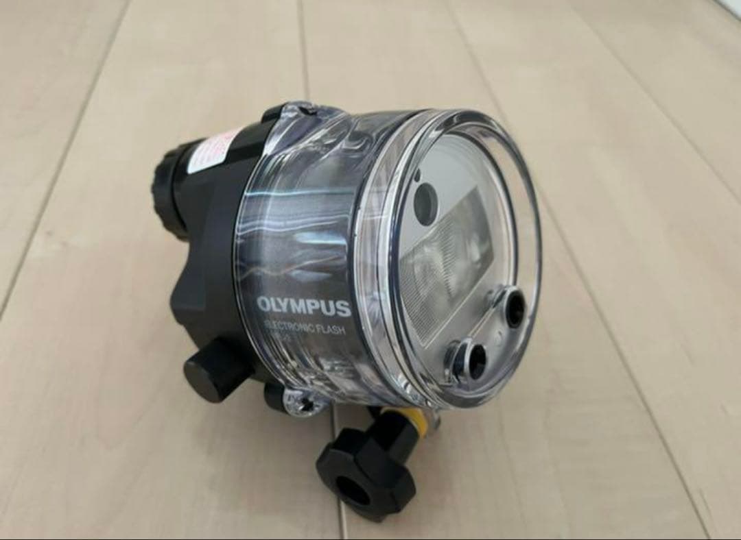 水中専用フラッシュ　UFL-2