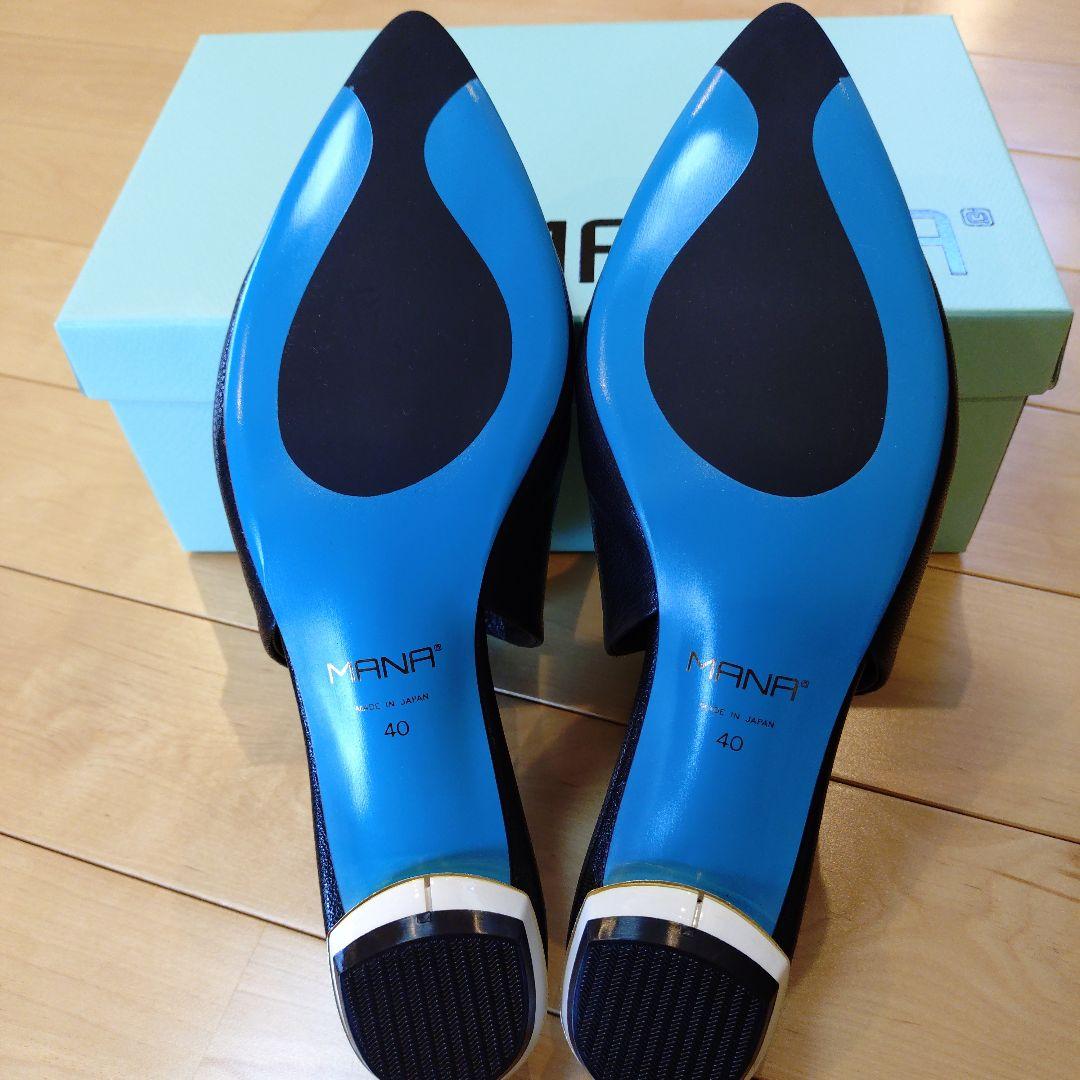 MANA ブラック ポインテッドトゥ ミュール
