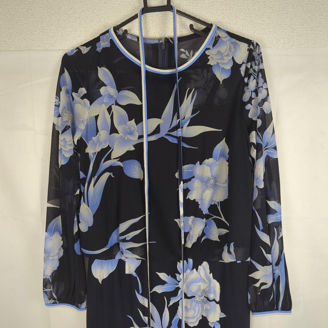 【美品】Leonard レオナール ワンピース 花柄 ブラック ブルー