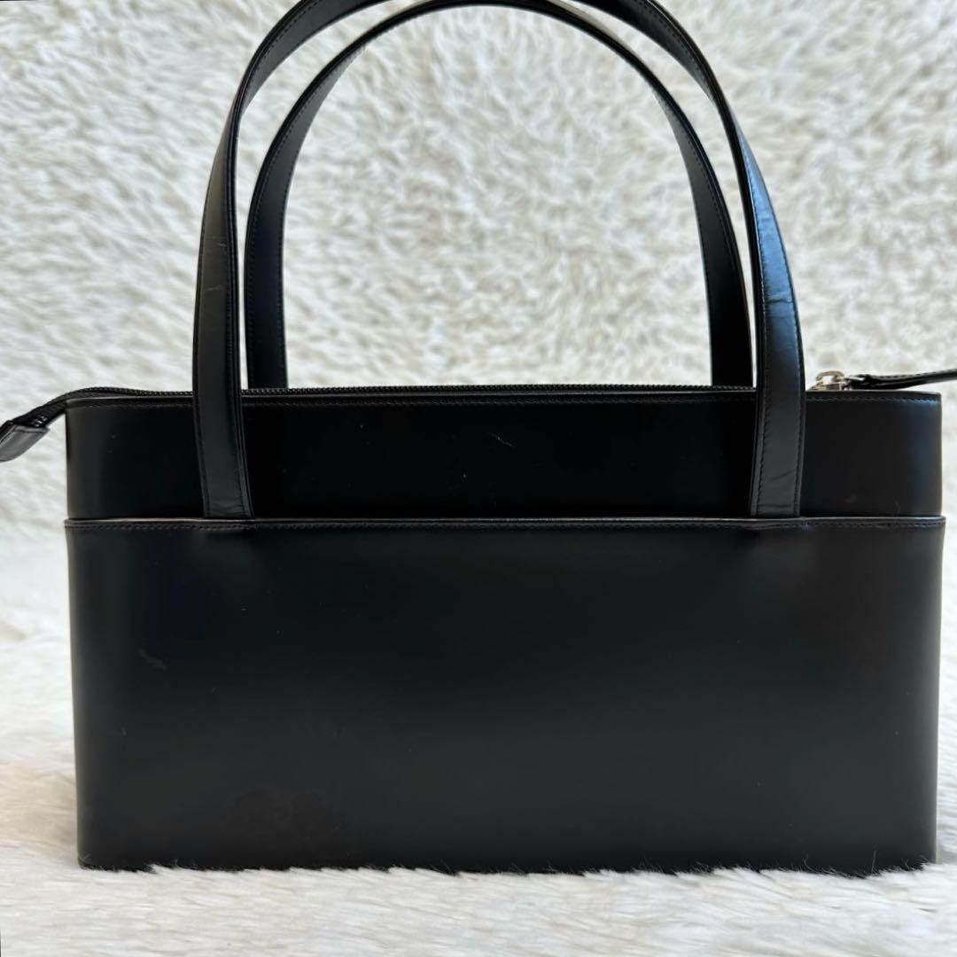 Burberry バーバリー レザー ハンドバッグ ノバチェック 黒 ブラック