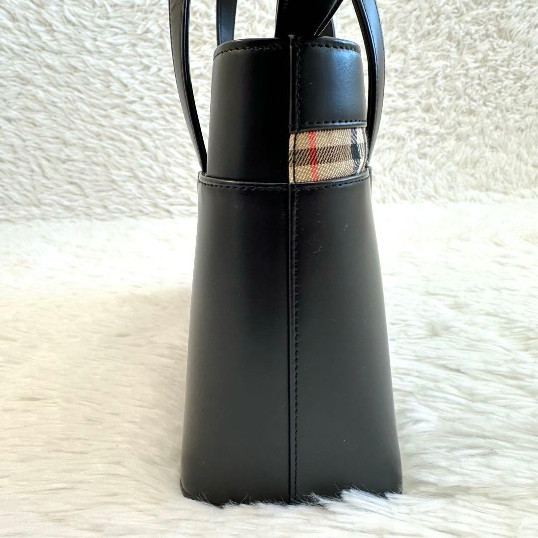 Burberry バーバリー レザー ハンドバッグ ノバチェック 黒 ブラック