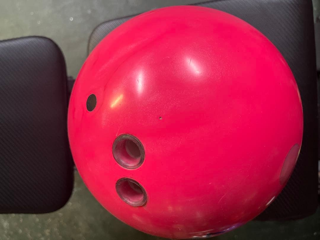 MOTIV VENOM ボウリングボール ピンク15P