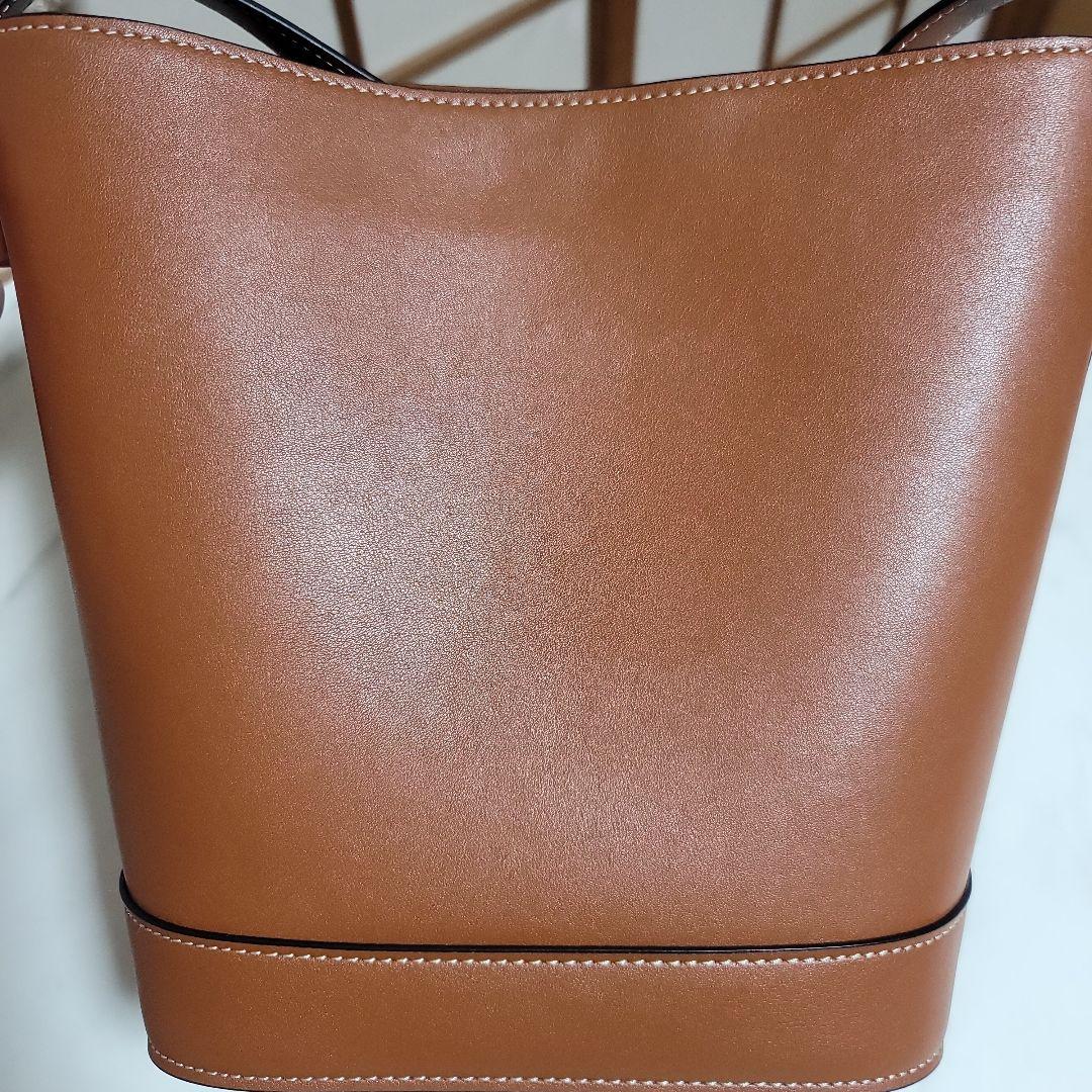 【美品】CELINE スモール バケット キュイル トリオンフ ショルダーバッグ