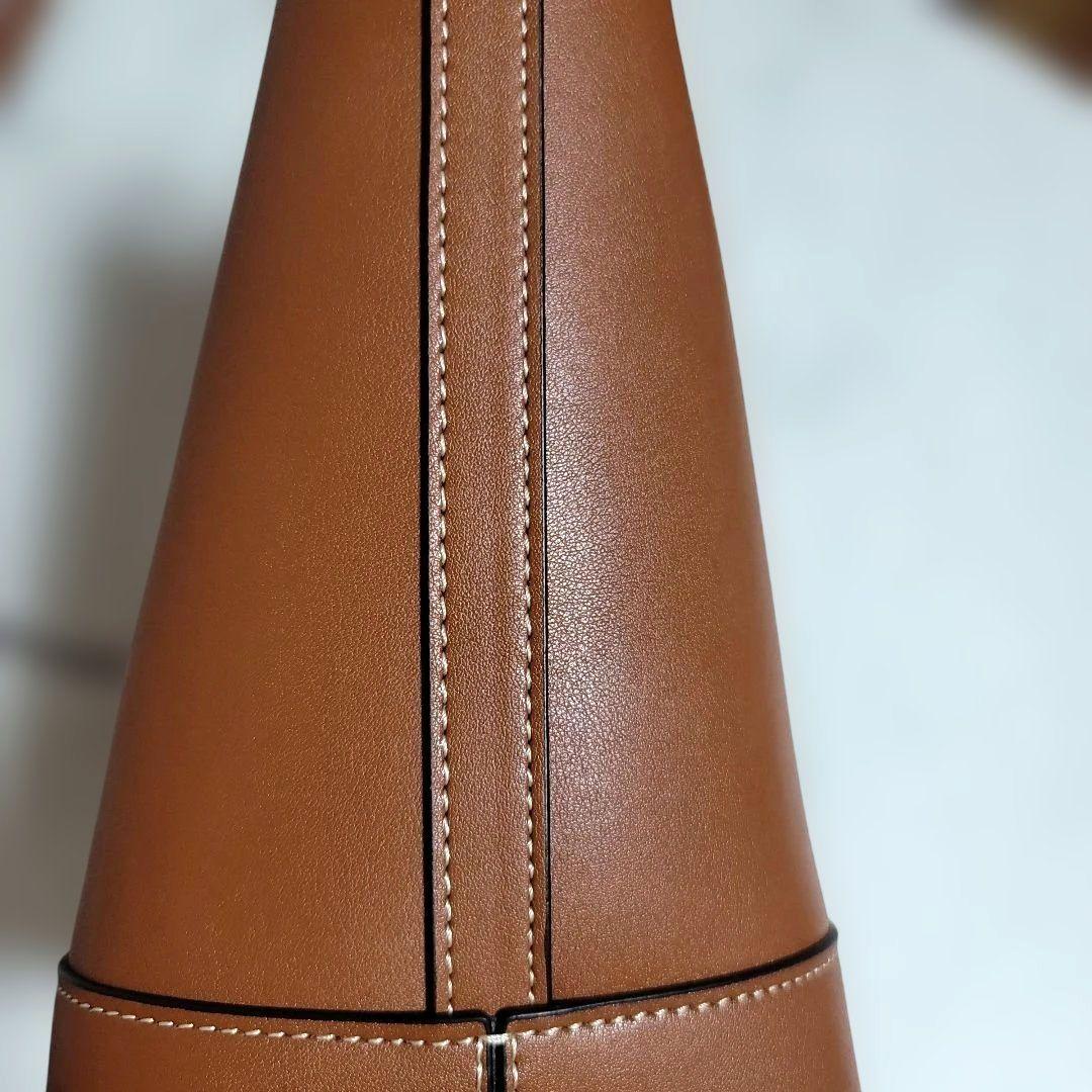 【美品】CELINE スモール バケット キュイル トリオンフ ショルダーバッグ