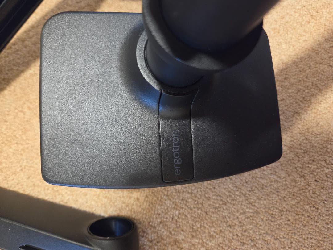 ☆美品☆エルゴトロン LX モニターアーム（ブラック）