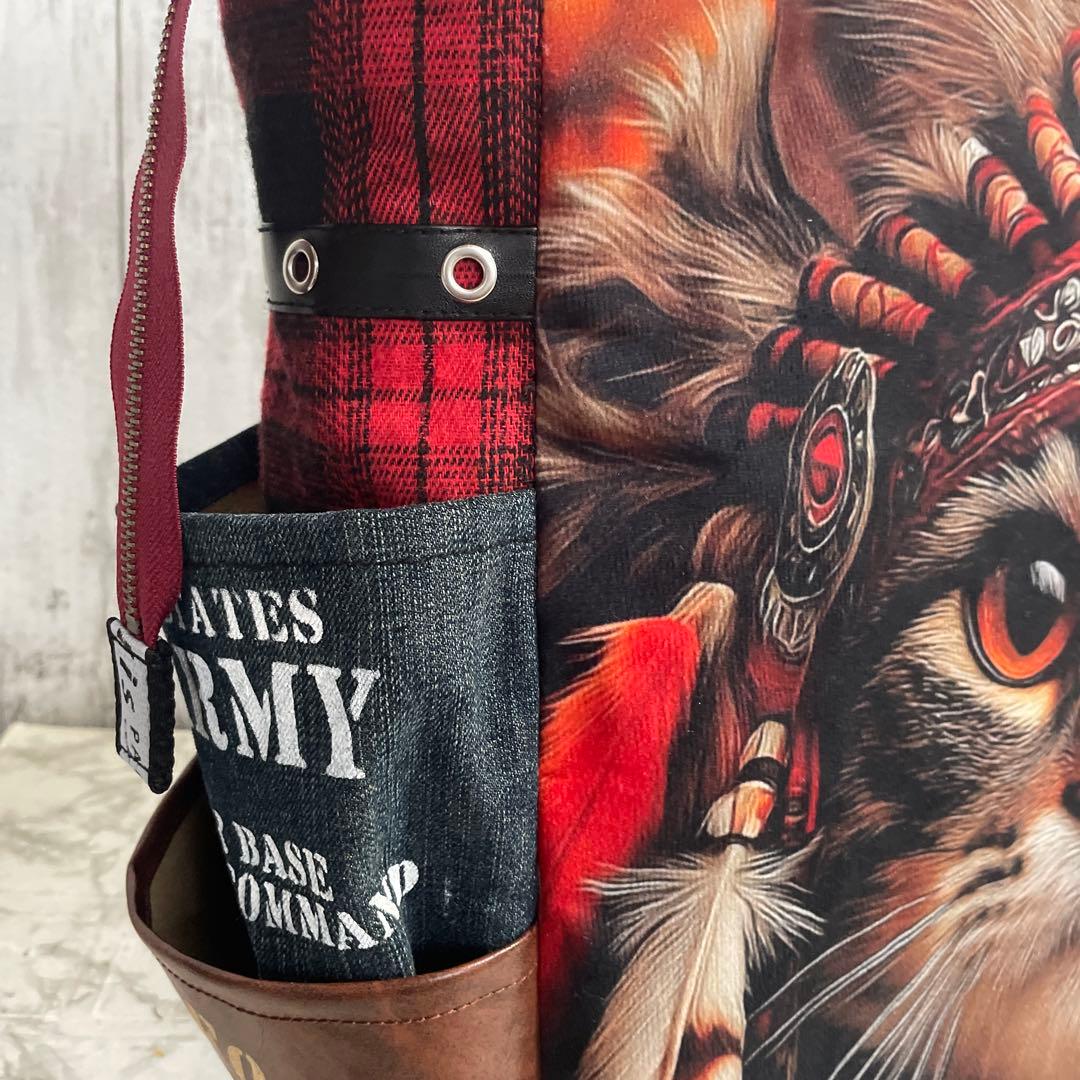 No.536 デニムリメイクバッグ　肩掛けトートバッグ　キャットインディアン