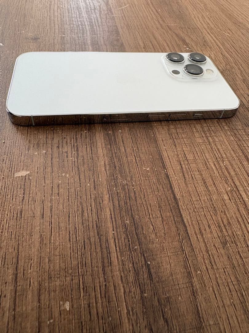 Apple iPhone 13proホワイト 256GB 本体