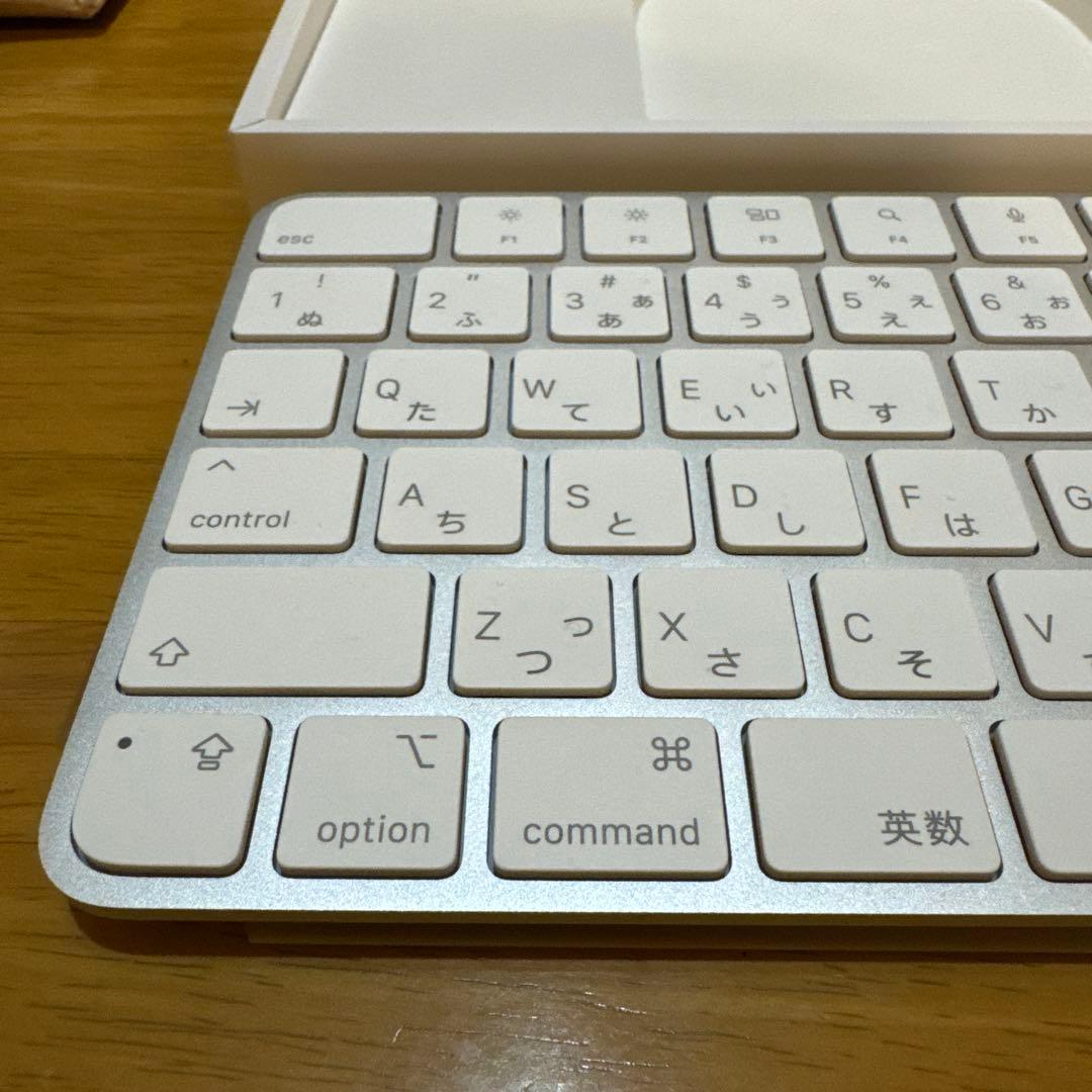 Magic Keyboard with Touch ID日本語配列キーボード