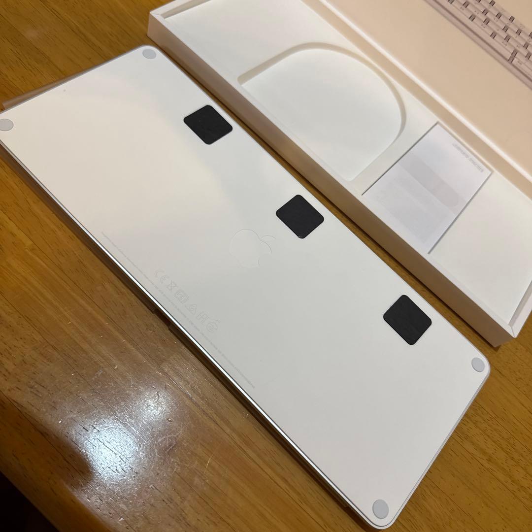 Magic Keyboard with Touch ID日本語配列キーボード