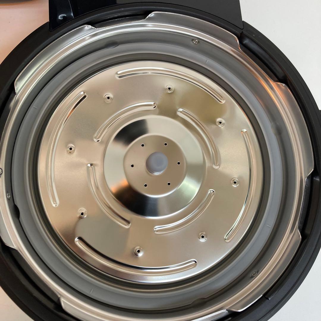 B324-40 Panasonic 電気圧力なべ　 NF-PC400-K 訳あり