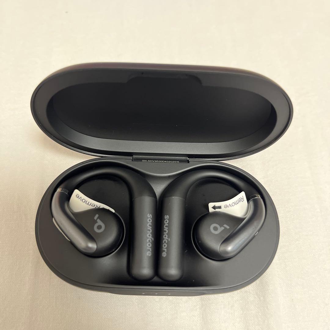 イヤホン Anker soundcore AeroFit Black