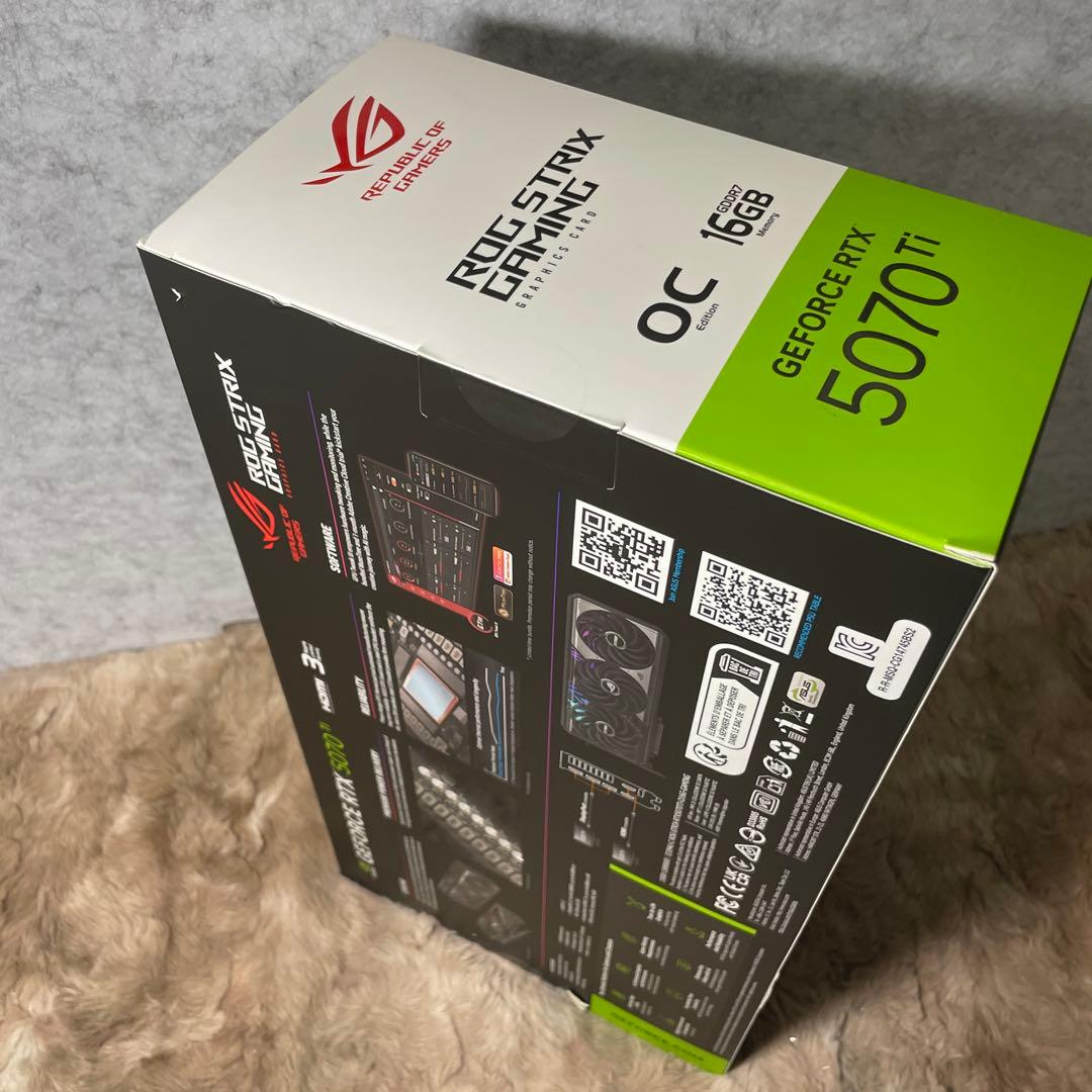 新品　ASUS ROG Strix GeForce RTX 5070 16GB