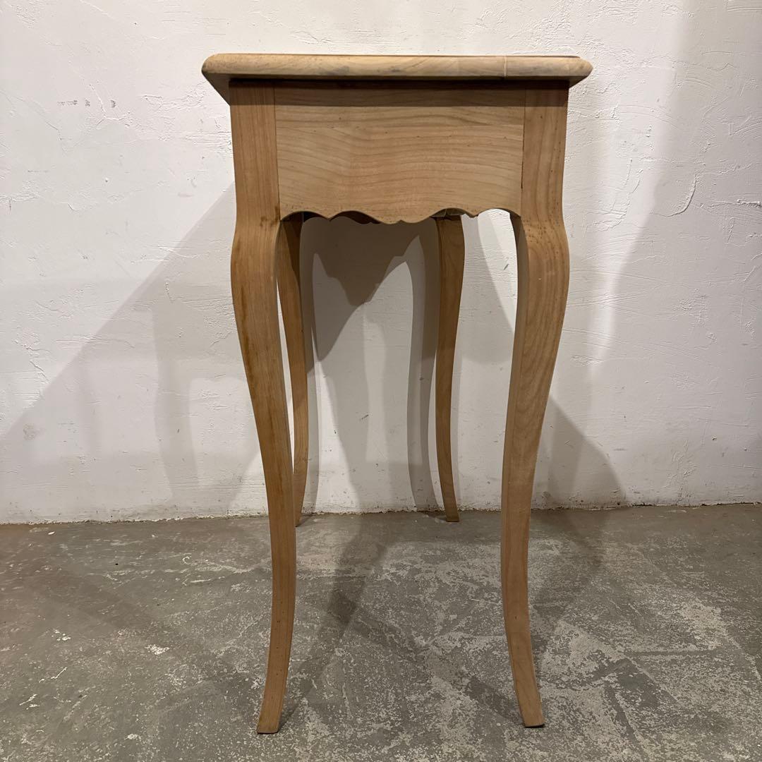 年末年始saleヴィンテージ　木製サイドテーブル　引き出し付き　剥離