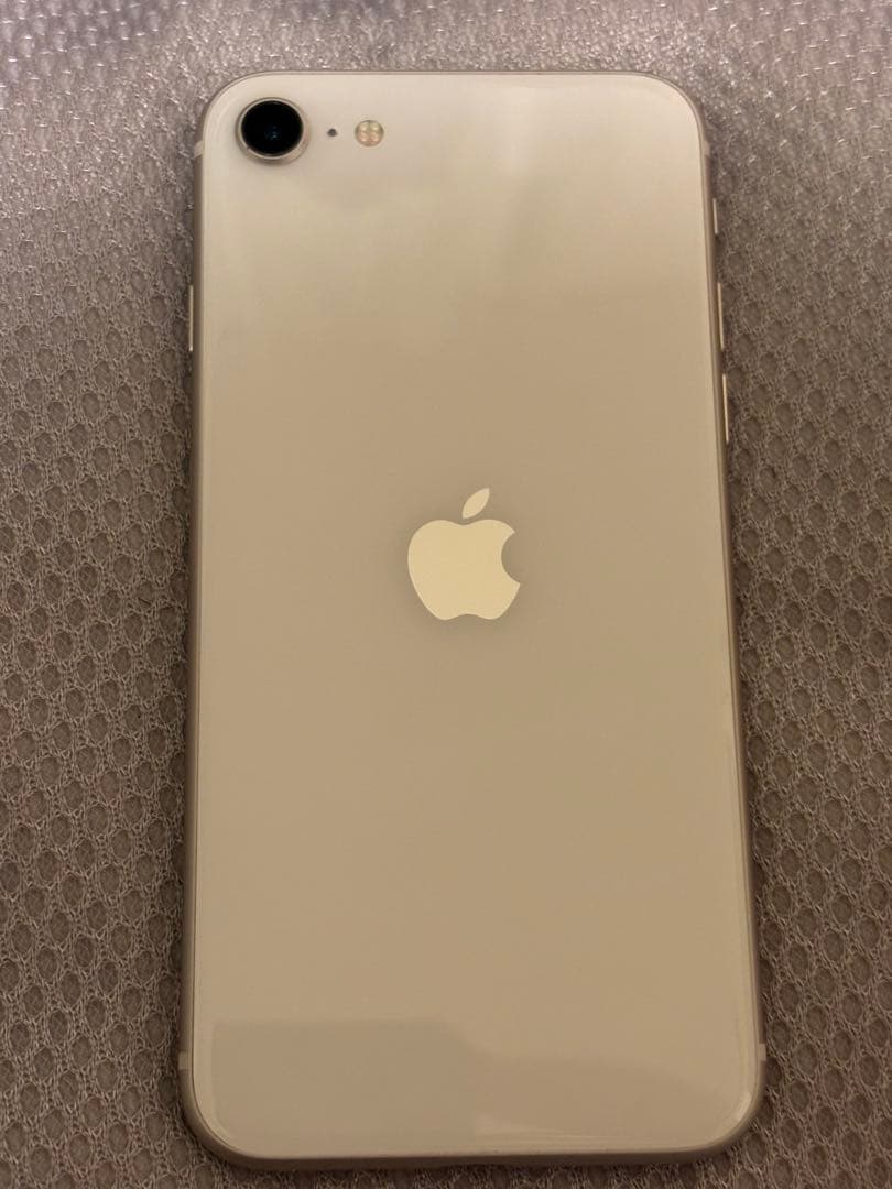 iPhone SE 第3世代 64GB ホワイト