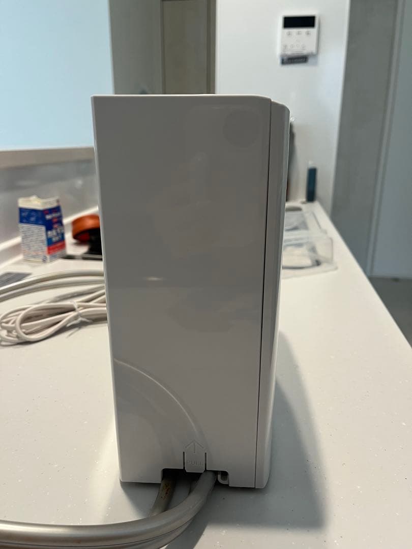 浄水器 ホワイト