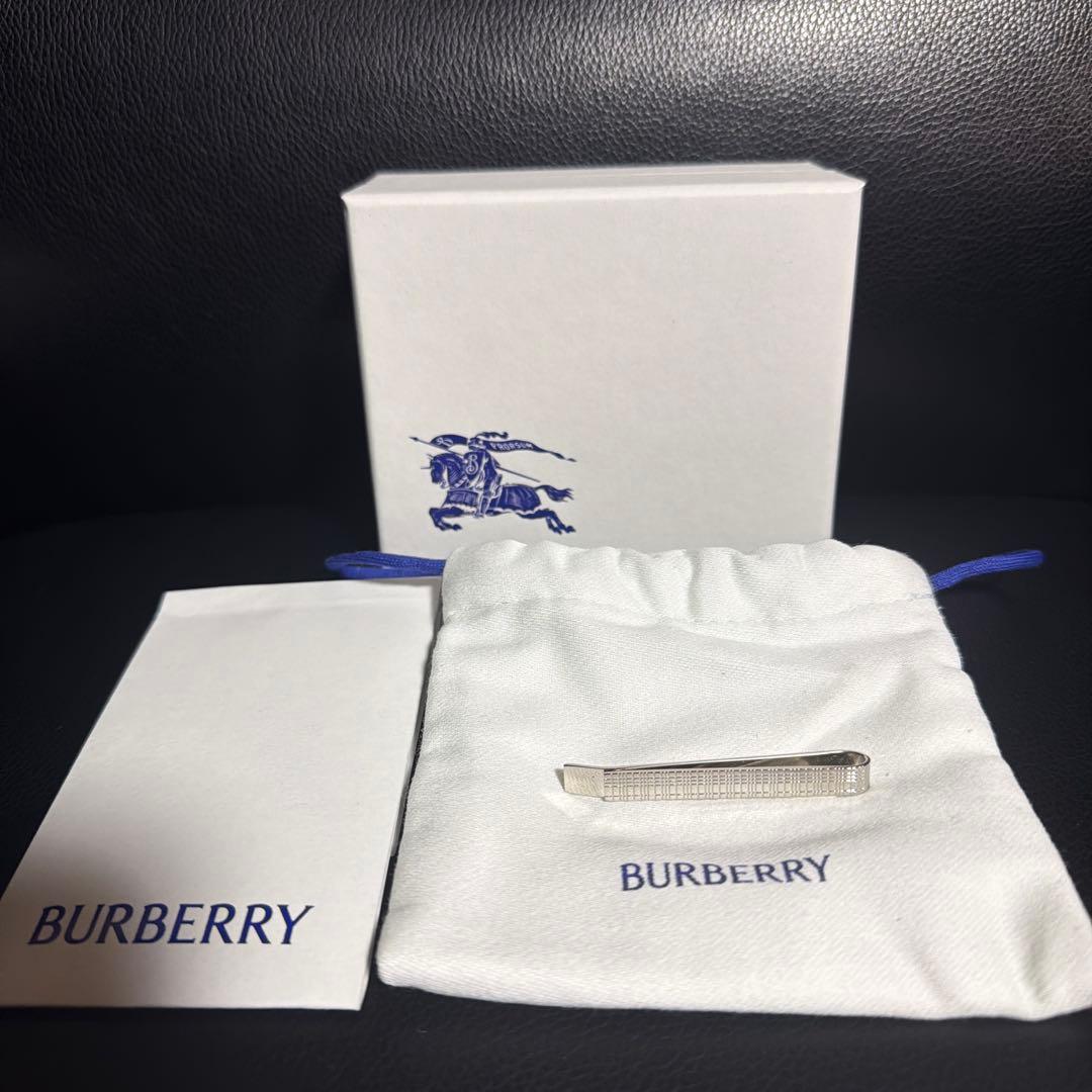 BURBERRY ネクタイピン