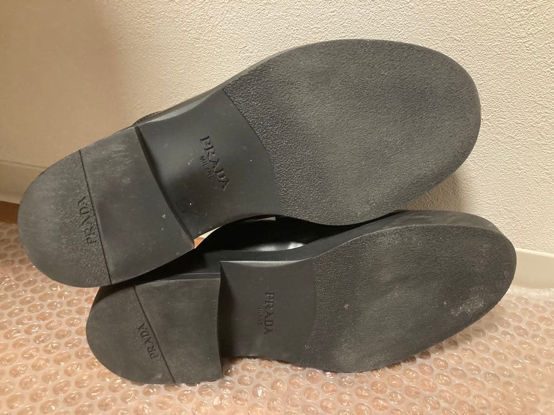 PRADA プラダ　ブラッシュドレザー ミュール サンダル　三角ロゴ