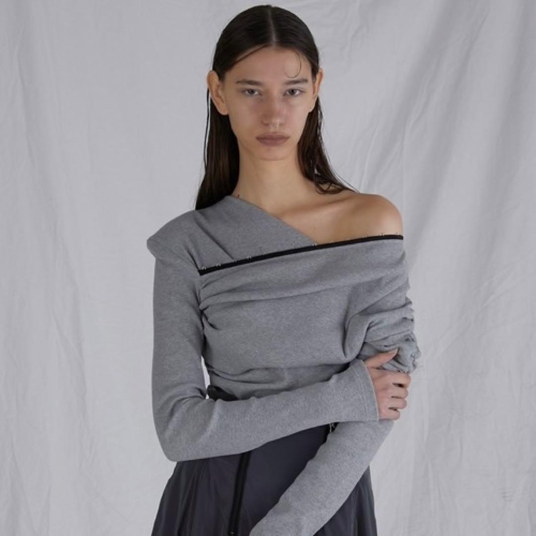 One Shoulder Hook Eye Top プランクプロジェクト