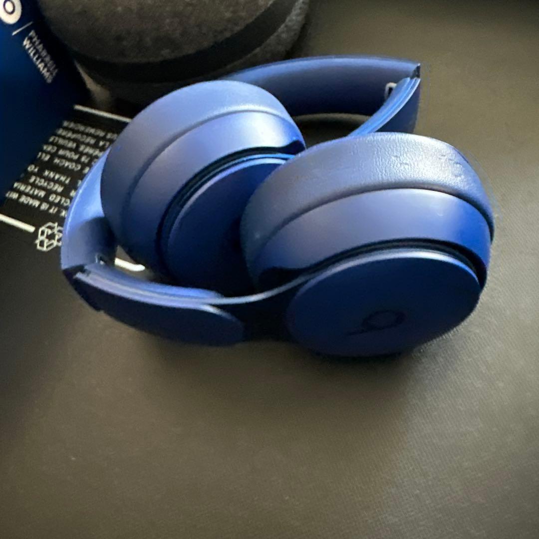 限定値下げ中　Beats SOLO PRO ワイヤレスヘッドホン