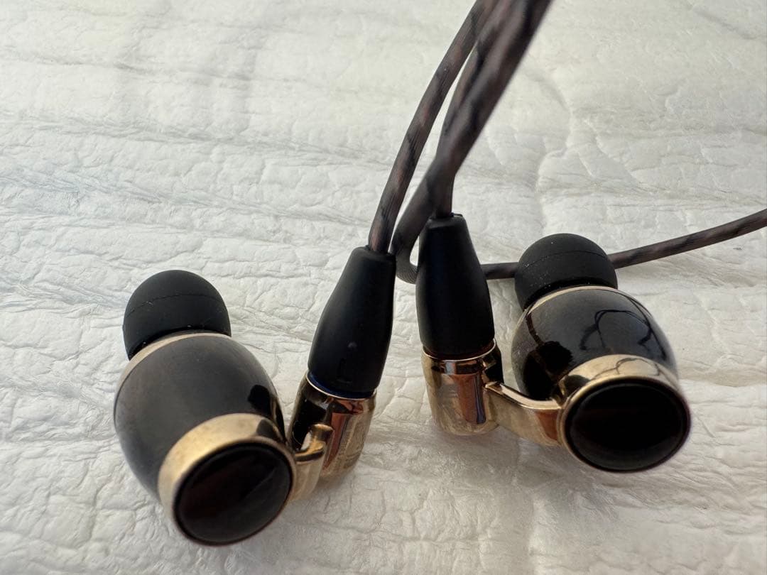 victor HA-FW10000 4.4mmプラグ