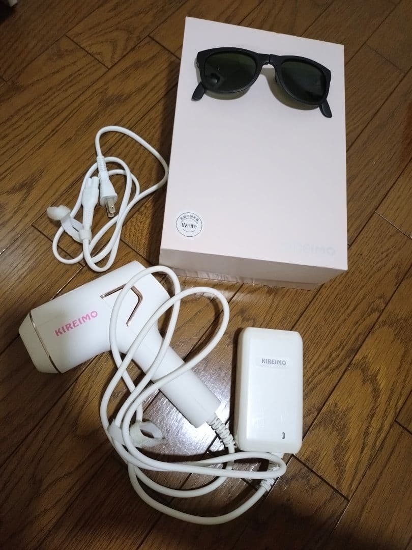 KIREIMO 脱毛器 ホワイト サングラス付き
