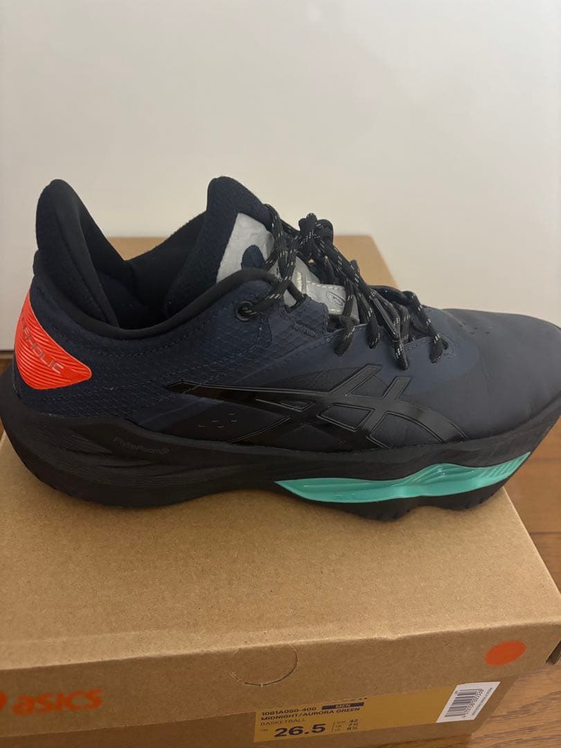 シューズ(男性用) ASICS BALLAHOLIC NOVA SURGE LOW