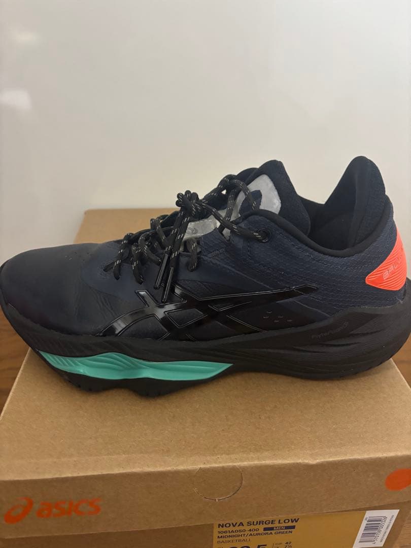 シューズ(男性用) ASICS BALLAHOLIC NOVA SURGE LOW