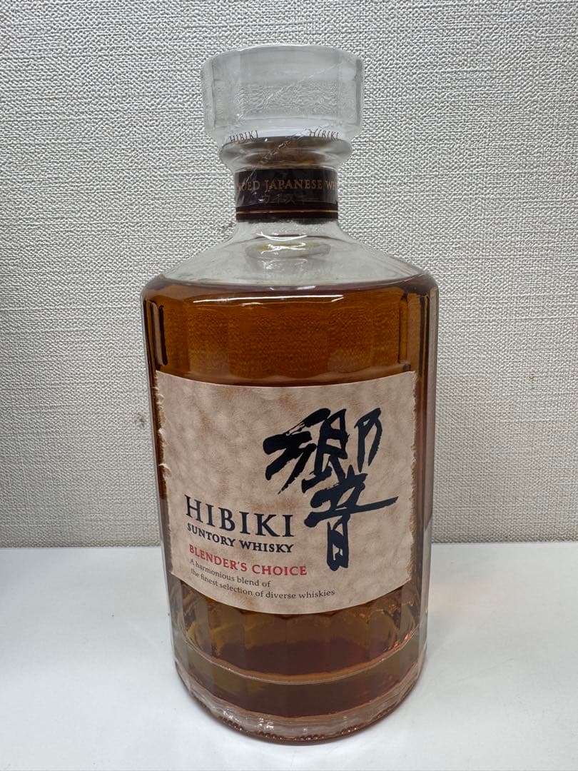 サントリーウイスキー　響　ブレンダーズチョイス 700ml 未開封