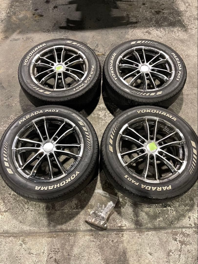 ハイエース社外ホイール17インチ