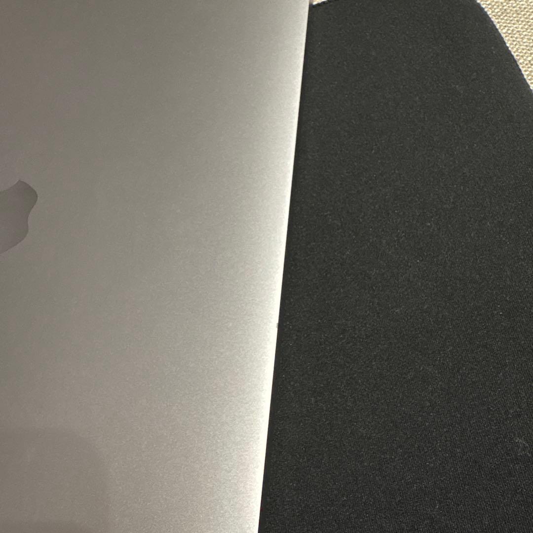 19日】Macbook air retina 2018 13インチCorei5