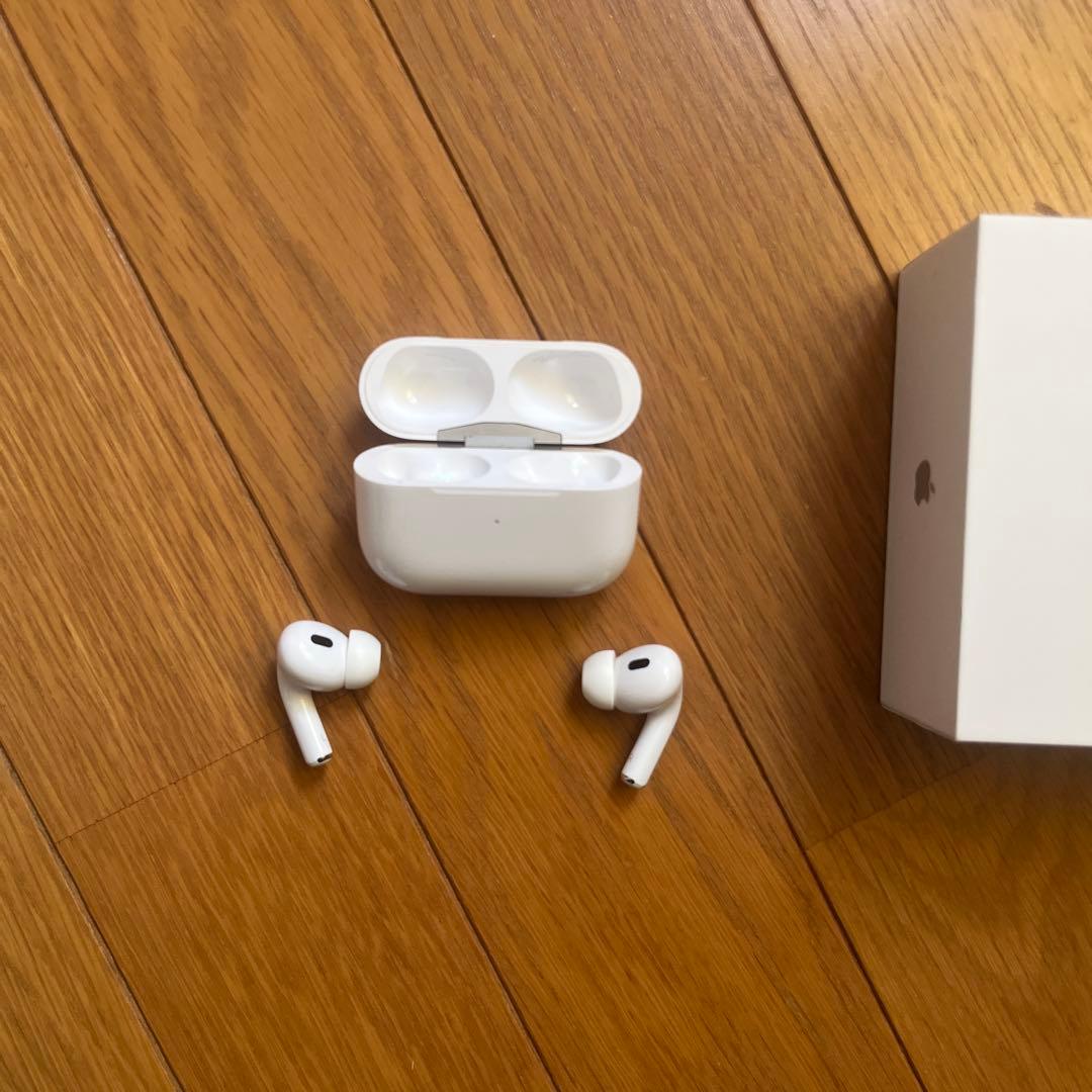 AirPods Pro 2 (第2世代）本体 ホワイト 充電ケース付き 正規品