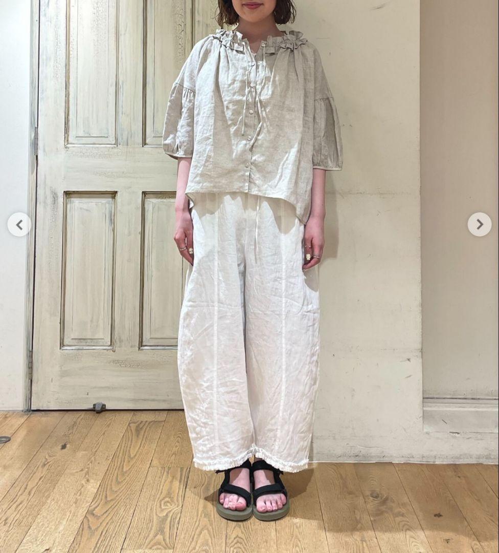 サマンサモスモス　立川限定　リネン裾フリルパンツ　オフ