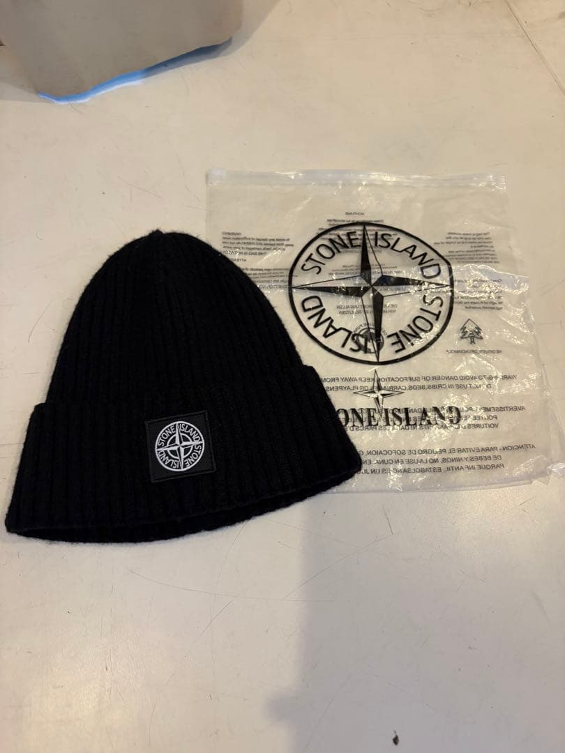 STONE  ブラックニット帽