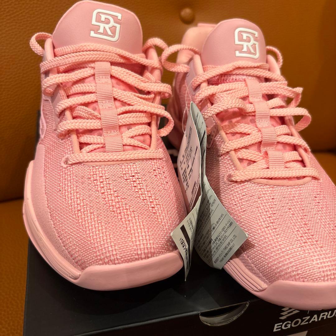 EGOZARU RIKU 1 ピンク シューズ US6