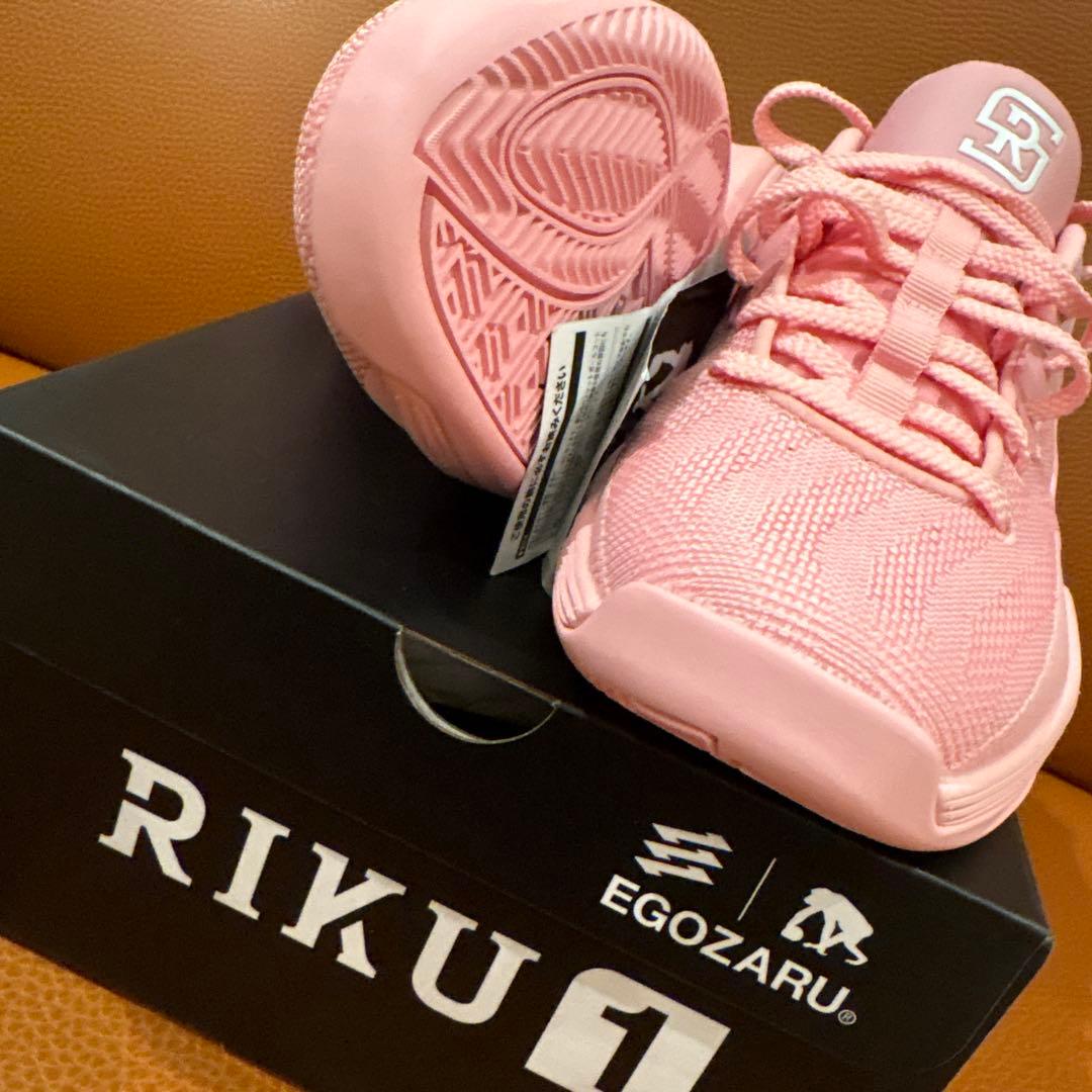 EGOZARU RIKU 1 ピンク シューズ US6