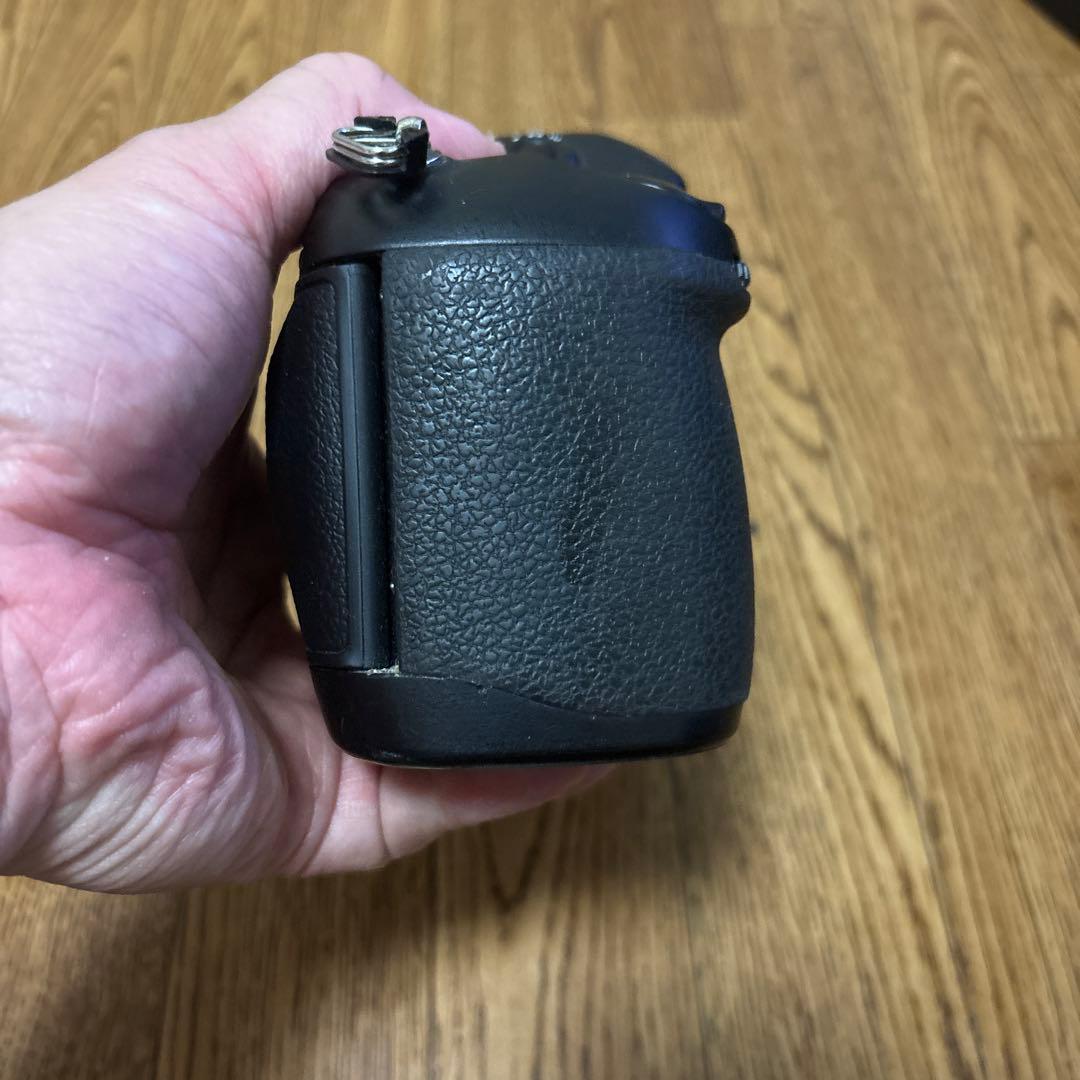 フィルムカメラ nikon F100 body